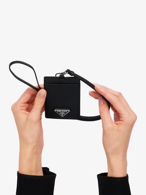 Eleganter PRDA-Kartenhalter: Stilvolles PU-Leder, RFID-Schutz, Kompakt & Vielseitig